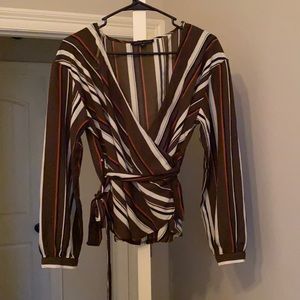 Long Sleeve Wrap Top!
